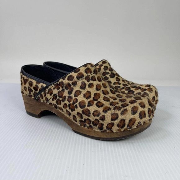 leopard nursing clogs